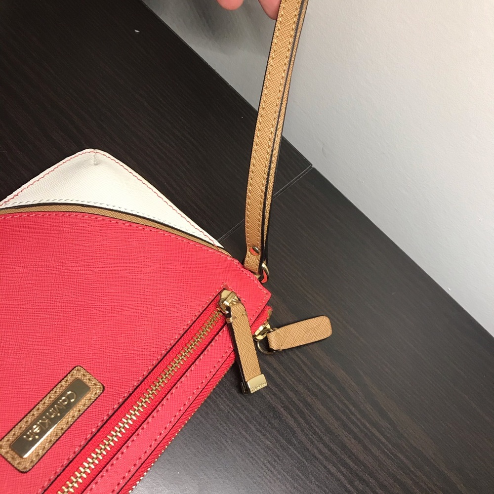 Color block Calvin Klein Clutch